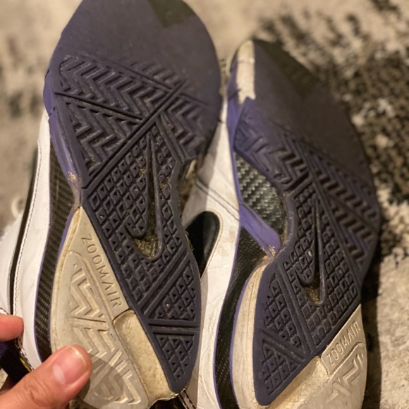 NIKE KOBE 1 protro “81 pt” - Picture 3 of 4